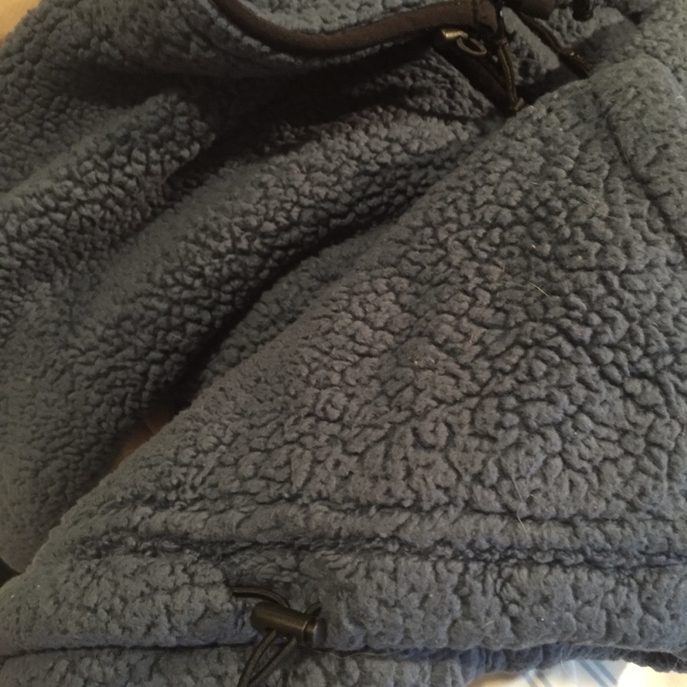 VS PINK Sherpa fleece size XS blue and black - Picture 6 of 8